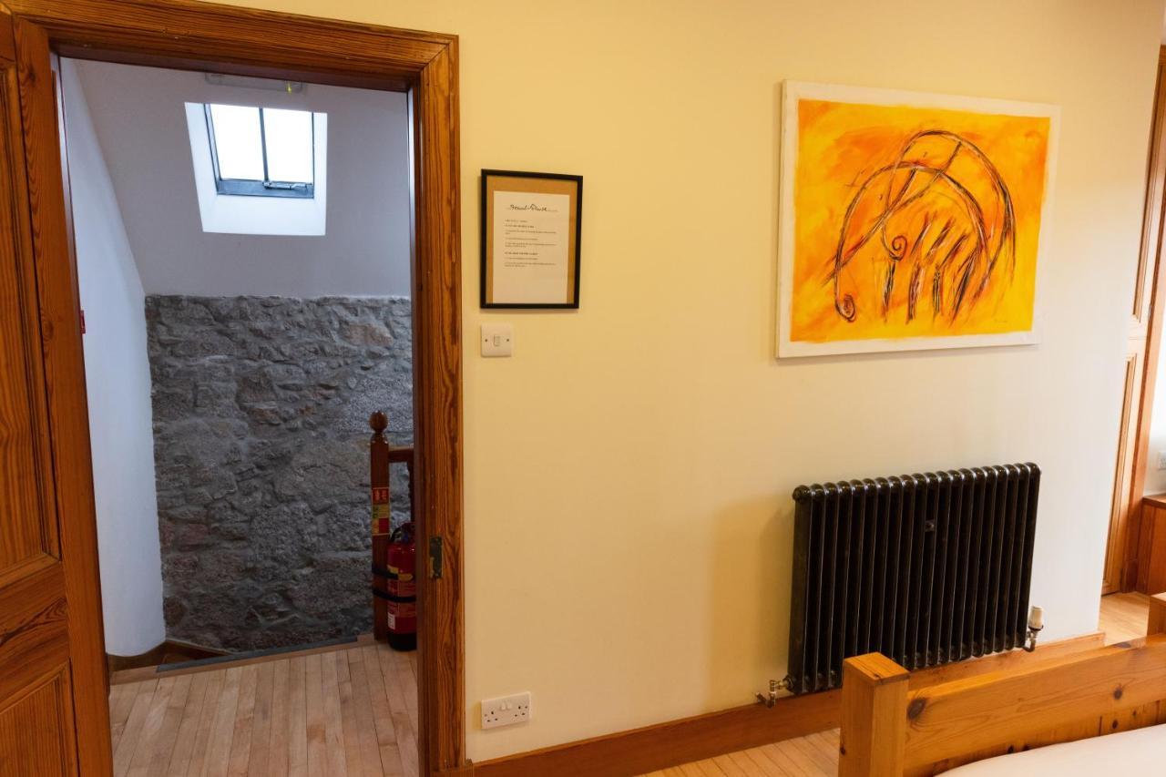 Schoolhouse Bed & Breakfast Ballater Ngoại thất bức ảnh
